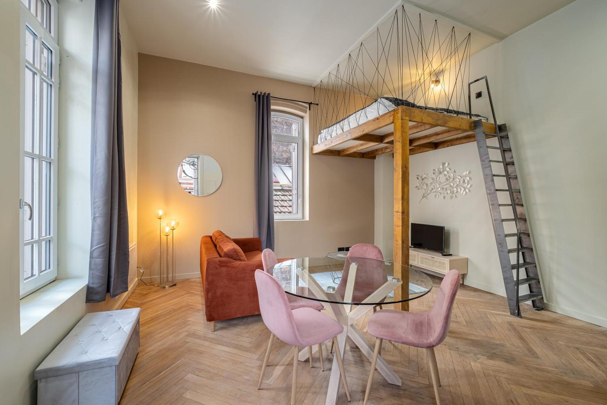 Le Poudre Cours Fauriel Magnifique Appartement Saint-Etienne  Exterior photo