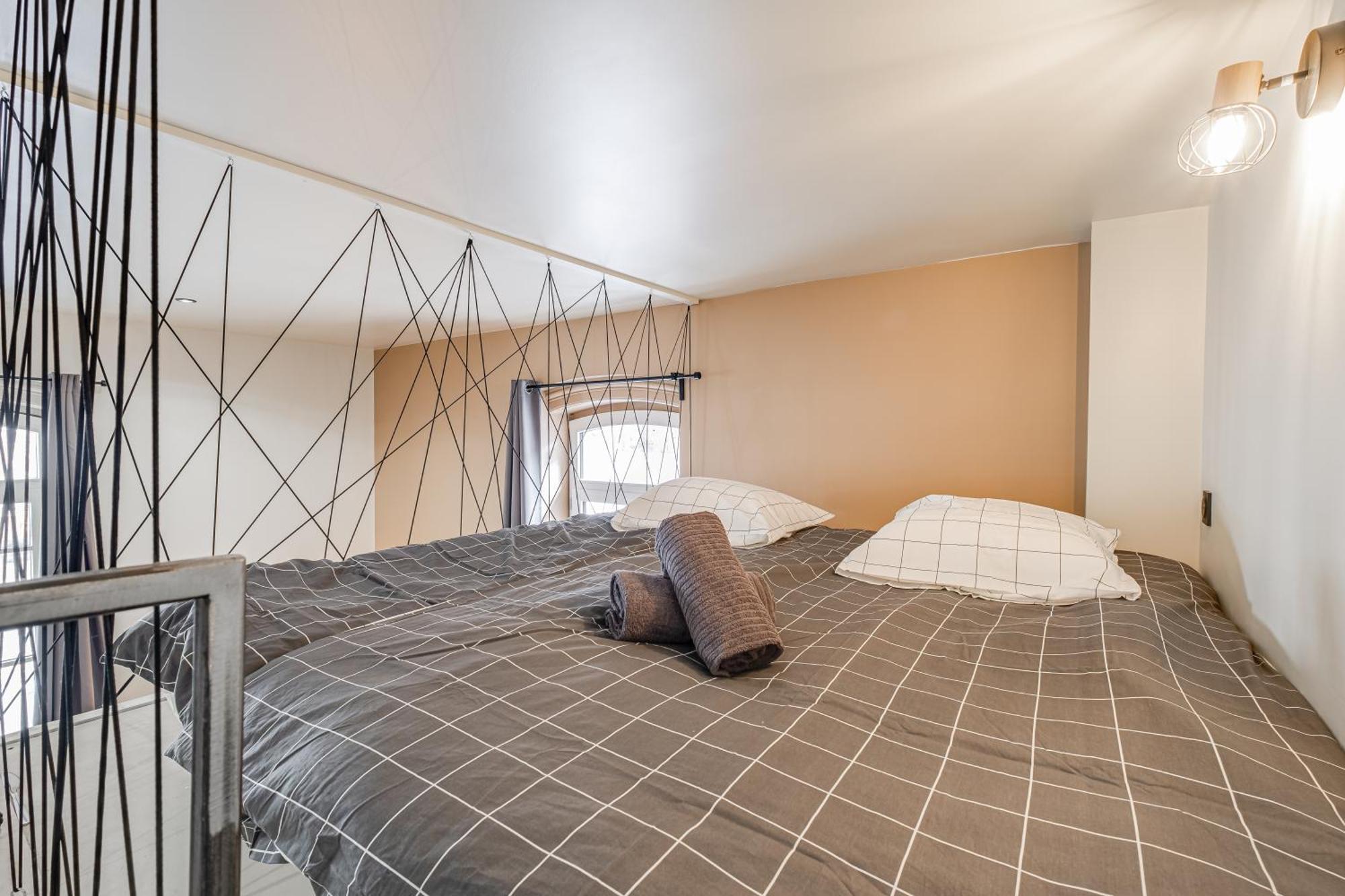 Le Poudre Cours Fauriel Magnifique Appartement Saint-Etienne  Exterior photo