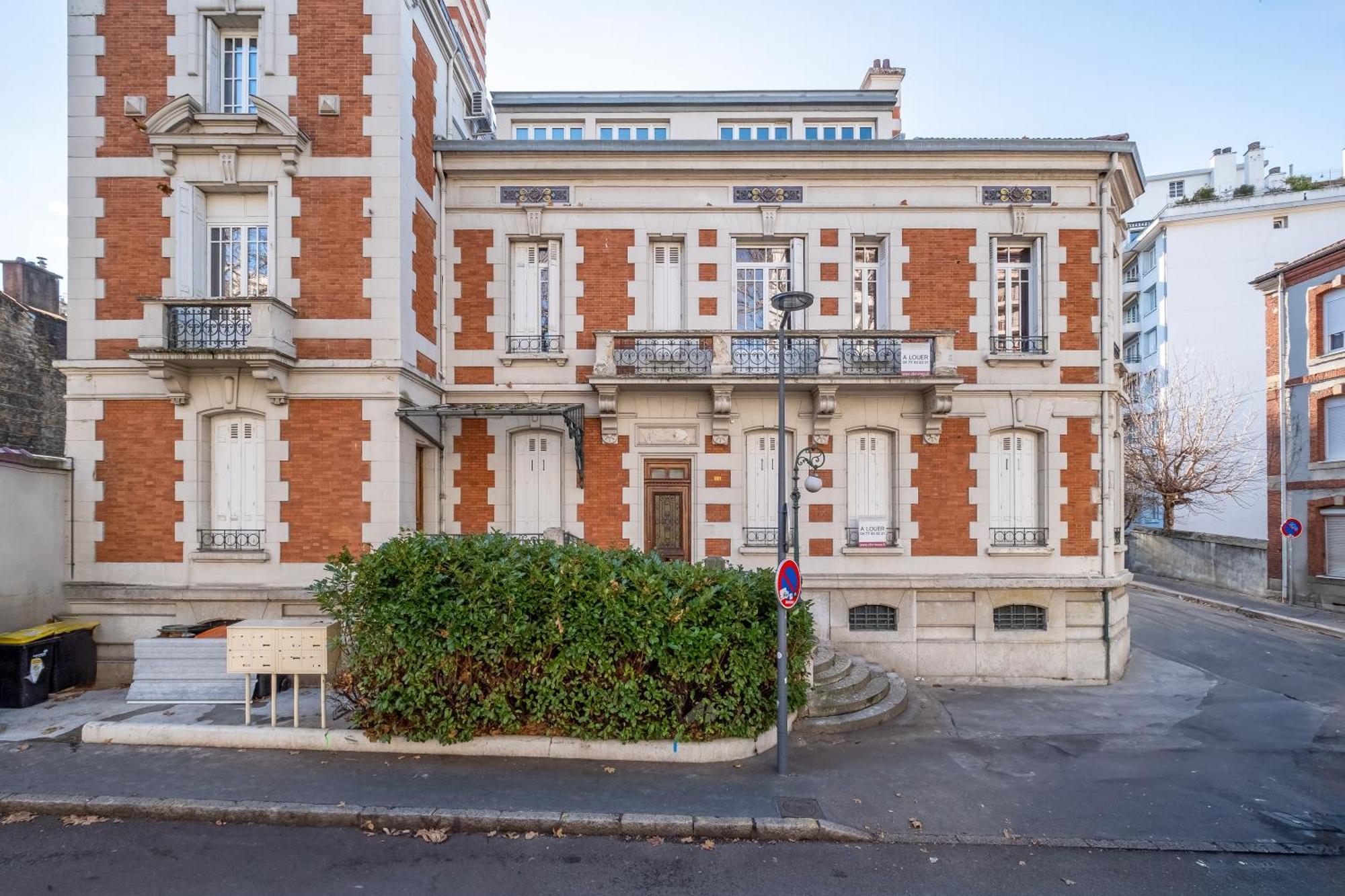 Le Poudre Cours Fauriel Magnifique Appartement Saint-Etienne  Exterior photo
